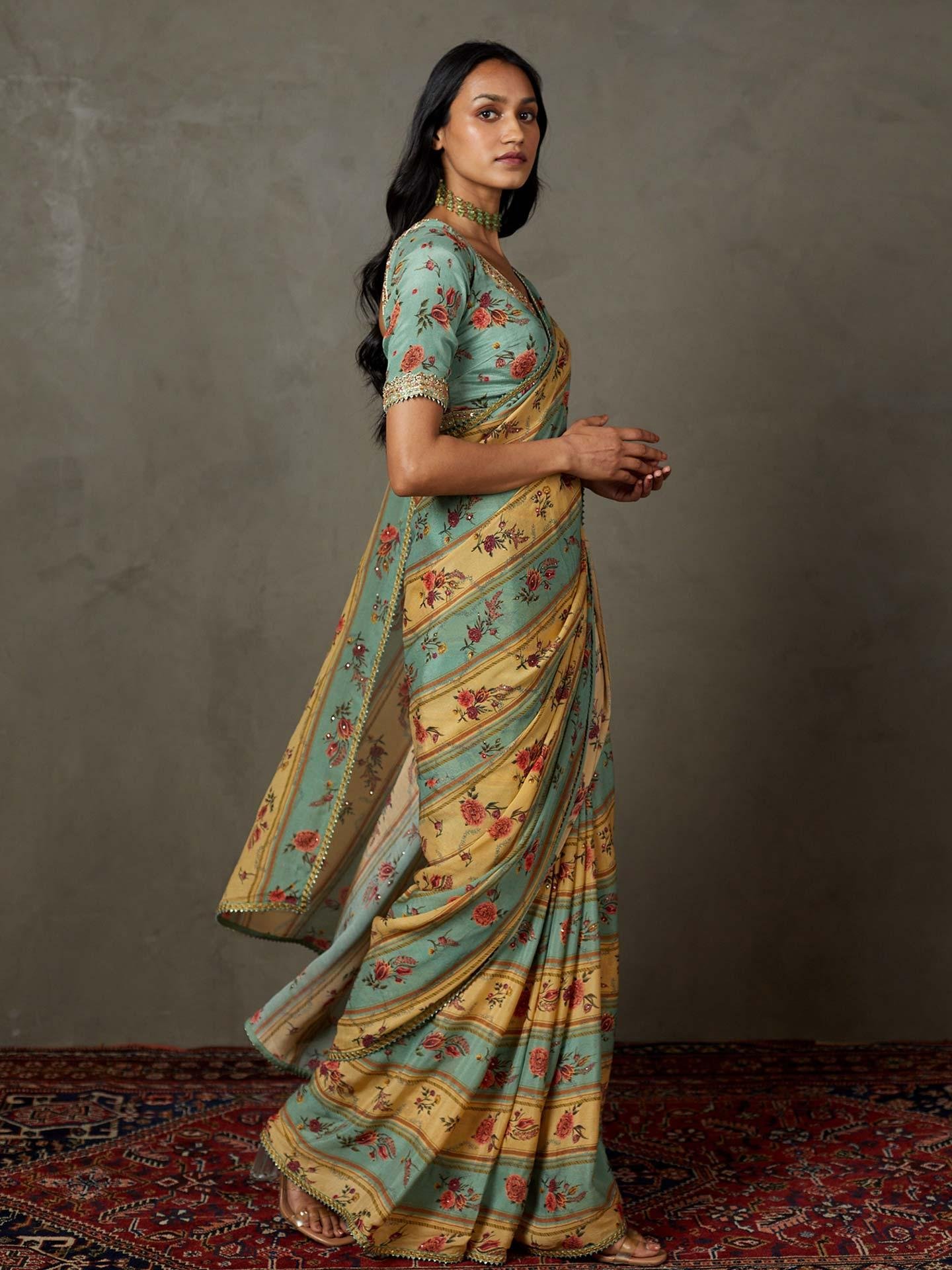 Light Teal Dahlia Saree With Unstitched Blouse - Image 5